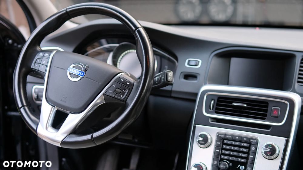 Volvo V60 D4 Drive-E Ocean Race - 4
