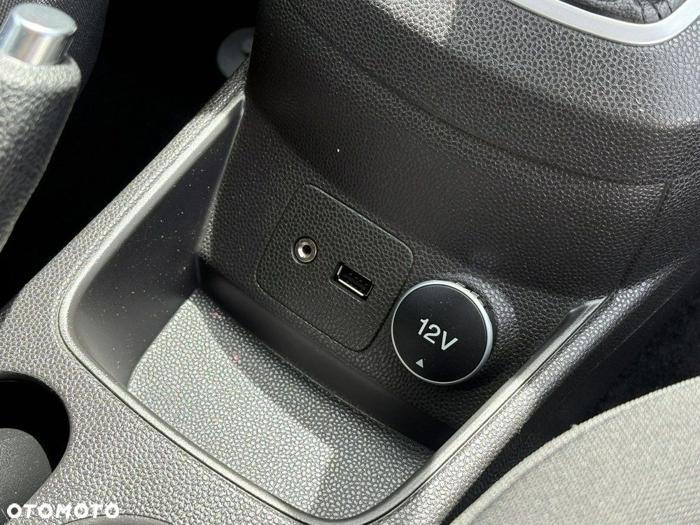 Ford Fiesta 1.0 Silver X (Trend) EU6 - 18