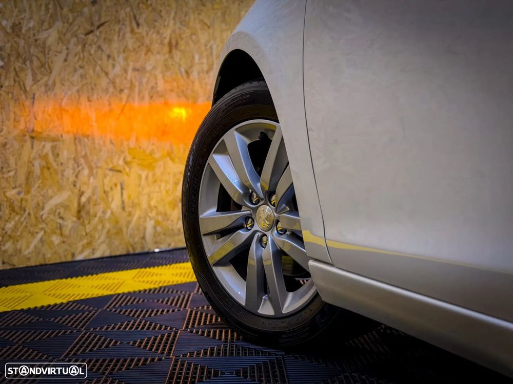 Peugeot 308 1.6 BlueHDi Active - 15