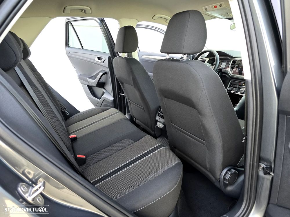 VW T-Roc 1.0 TSI Life - 34