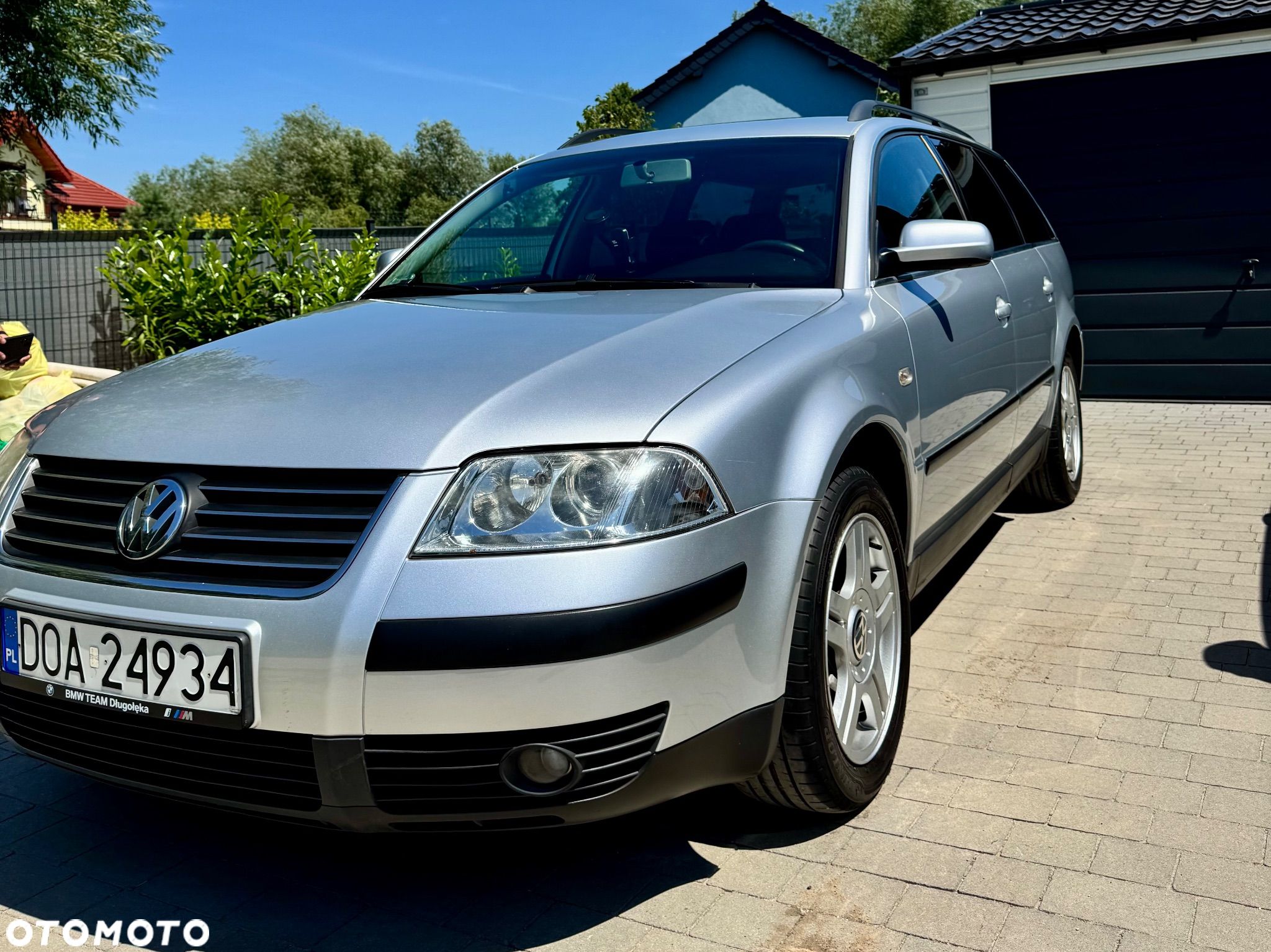 Volkswagen Passat - 1
