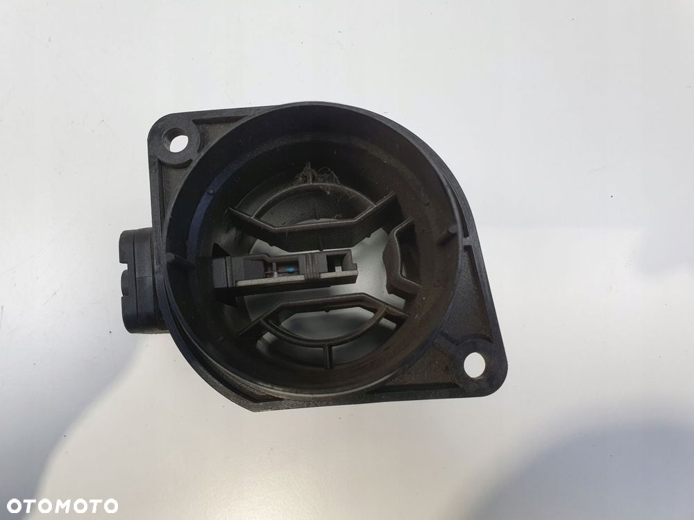 PRZEPŁYWOMIERZ Skoda Octavia III 1.6 TDI _ POWIETRZA 04L906461B 5WK98102 - 3