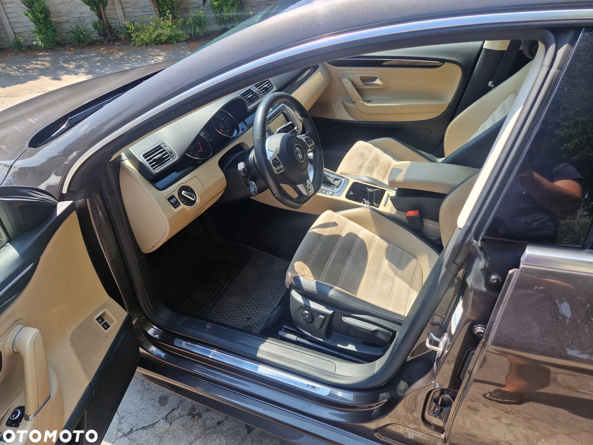 Volkswagen CC 2.0 TSI DSG - 9