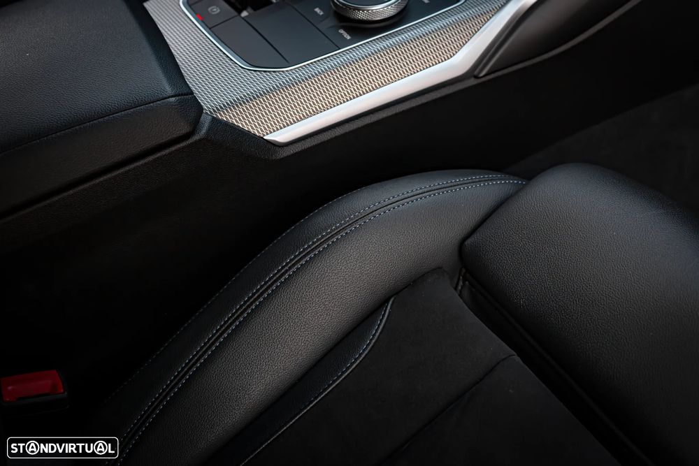 BMW 320 d Pack M Auto - 13