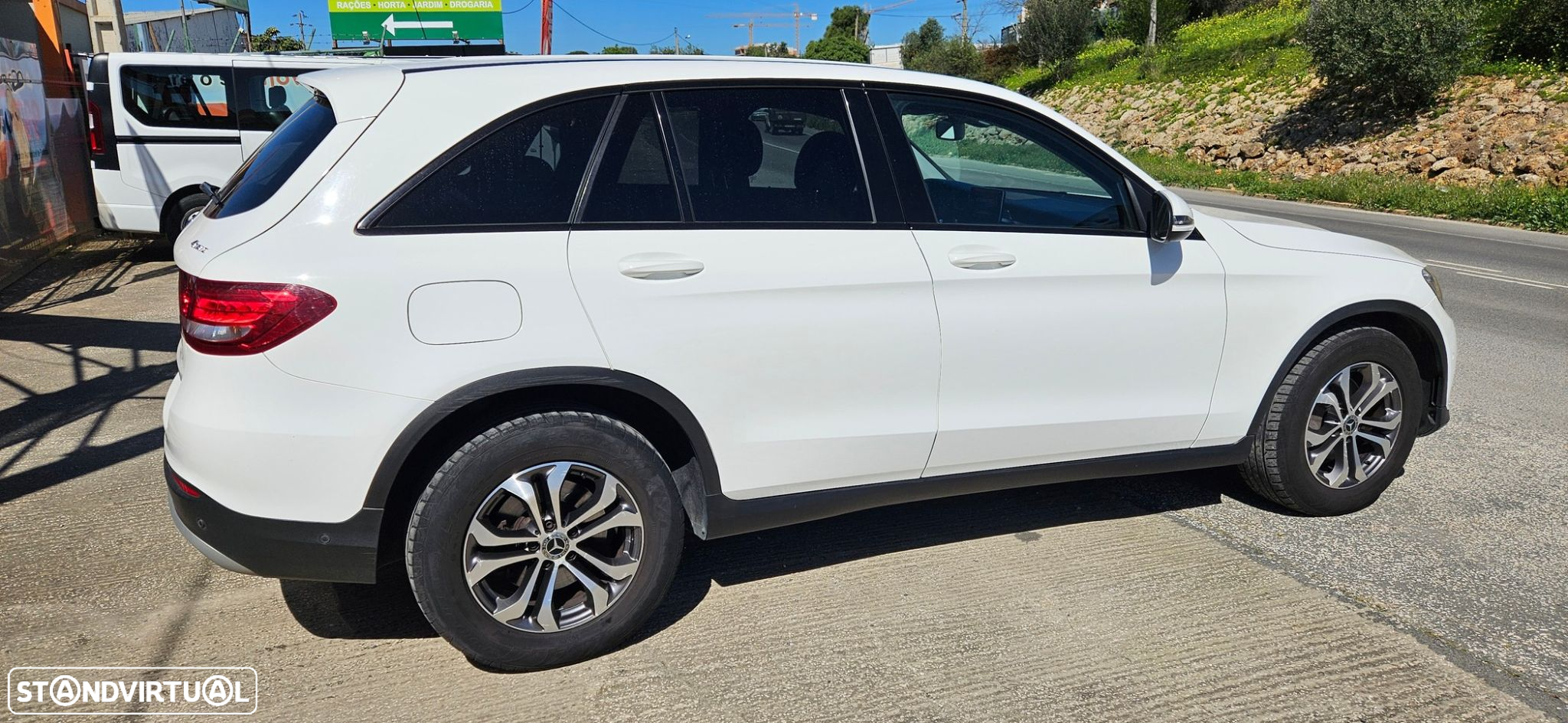 Mercedes-Benz GLC 250 d Off-Road 4-Matic - 6