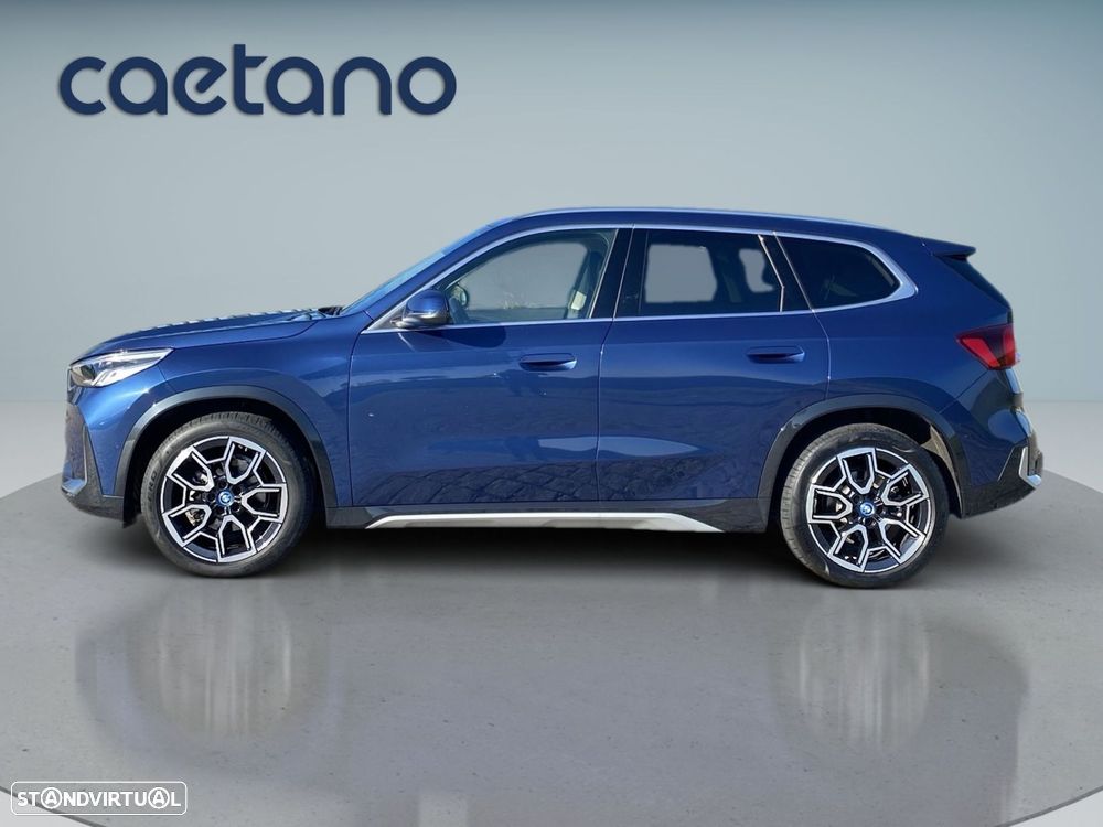 BMW iX1 eDrive20 xLine - 25