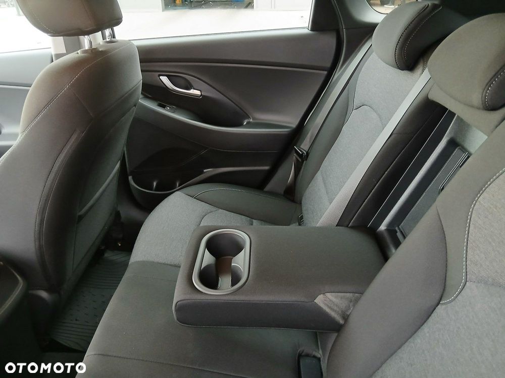 Hyundai i30 - 12