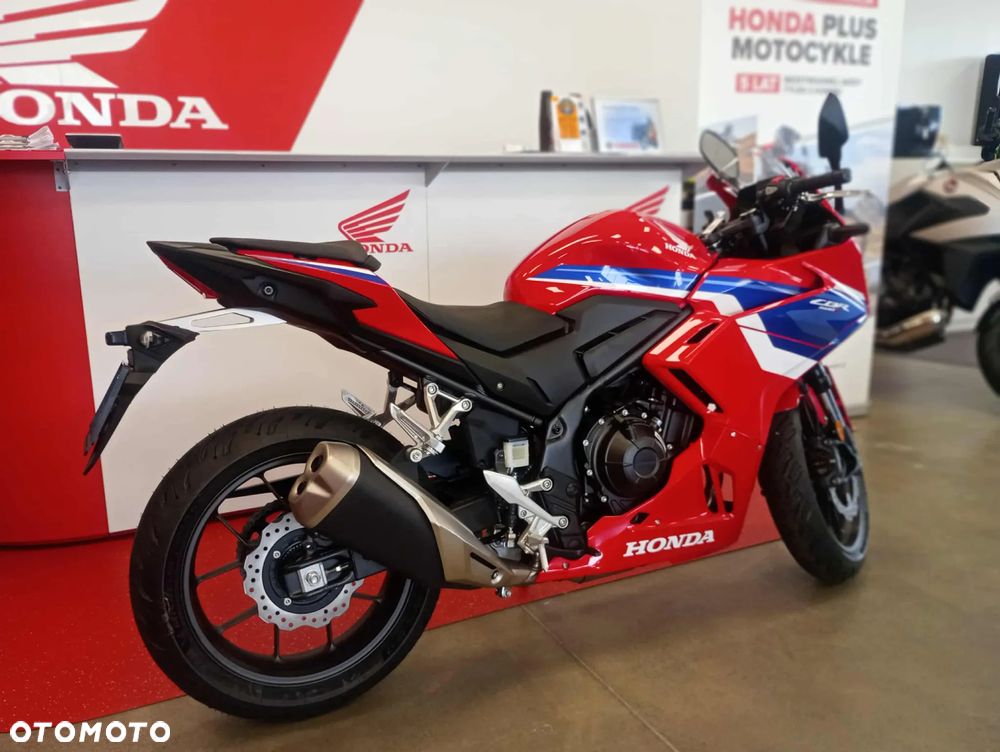 Honda CBR - 3