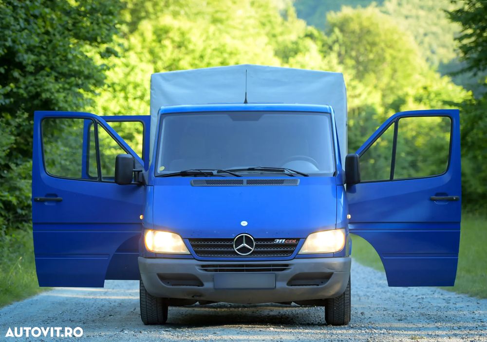 Mercedes-Benz Sprinter 311 CDI - 7 locuri - 1
