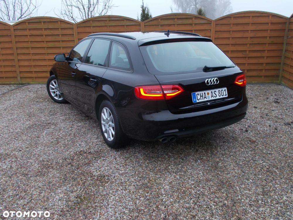 Audi A4 Avant - 16
