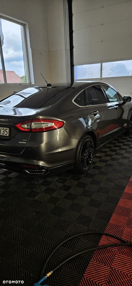 Ford Fusion - 20