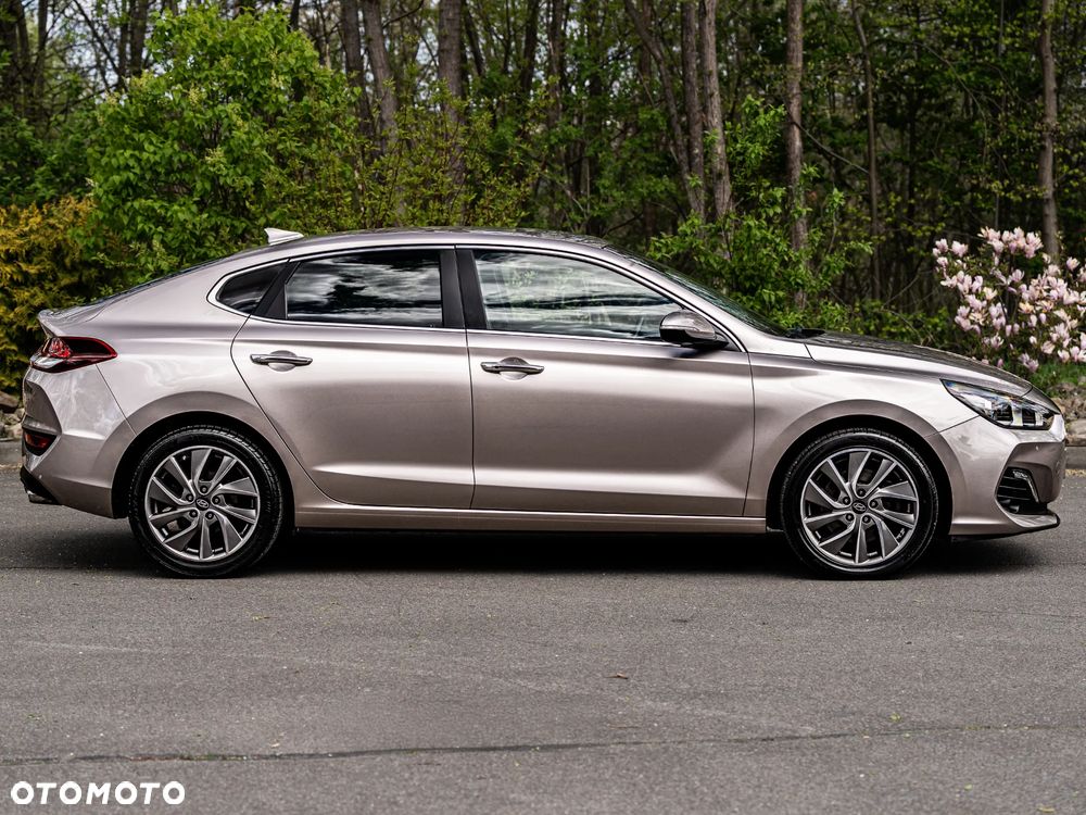 Hyundai i30 1.4 T-GDI Premium - 12
