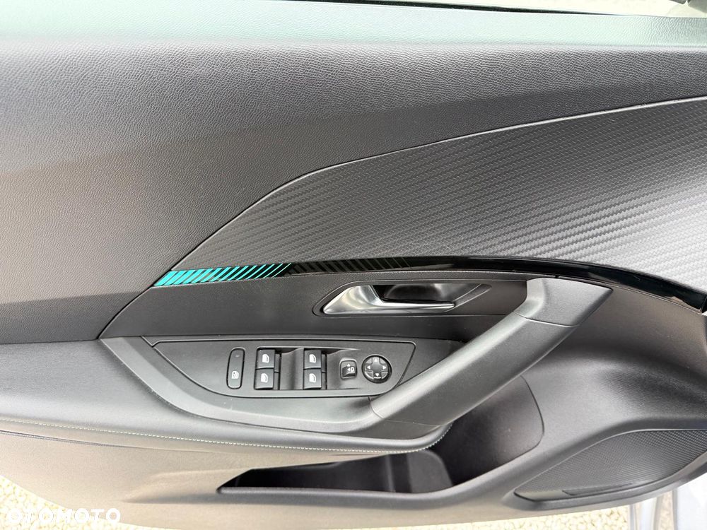 Peugeot 2008 PureTech 100 Stop&Start Allure - 19