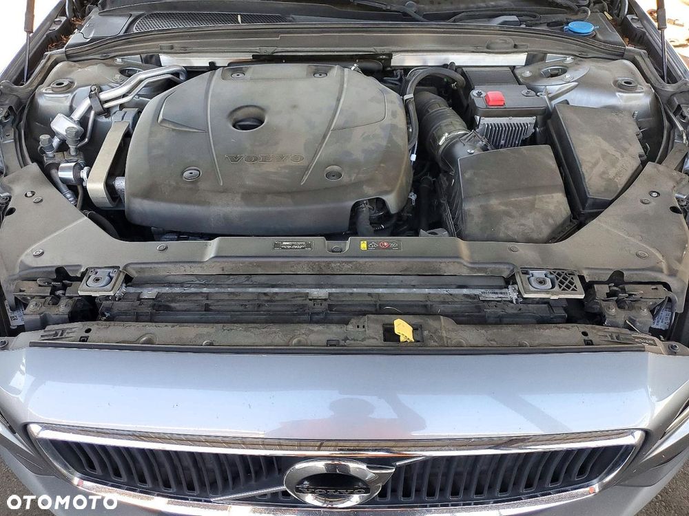 Volvo S60 T6 AWD Momentum Pro - 13