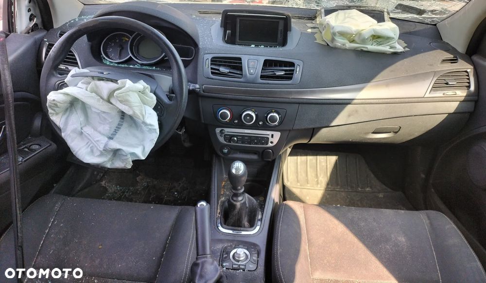 RENAULT MEGANE III LIFTBACK 1.5 dCi K9K836 KLAPA BAGAŻNIKA TYŁ TYLNA DRZWI PRAWY LEWY PRZÓD TYŁ ZDERZAK KIEROWNICA AIRBAG MASKA BŁOTNIK SZYBA LUSTERKO LAMPA SILNIK SKRZYNIA CAŁY NA CZĘŚCI - 5