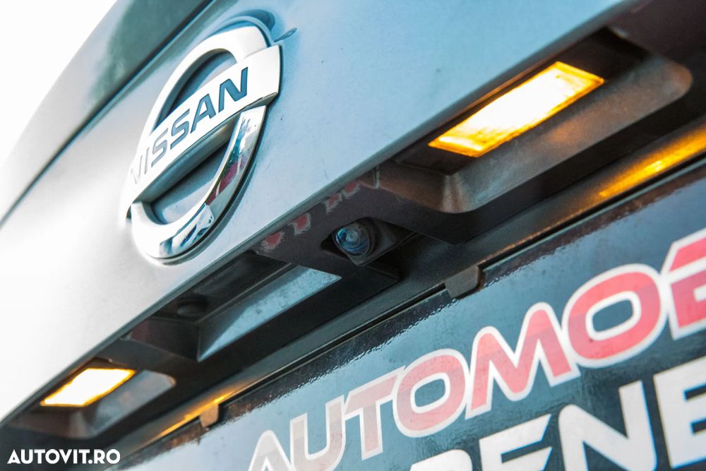 Nissan Qashqai 1.6 DCI Xtronic TEKNA - 13