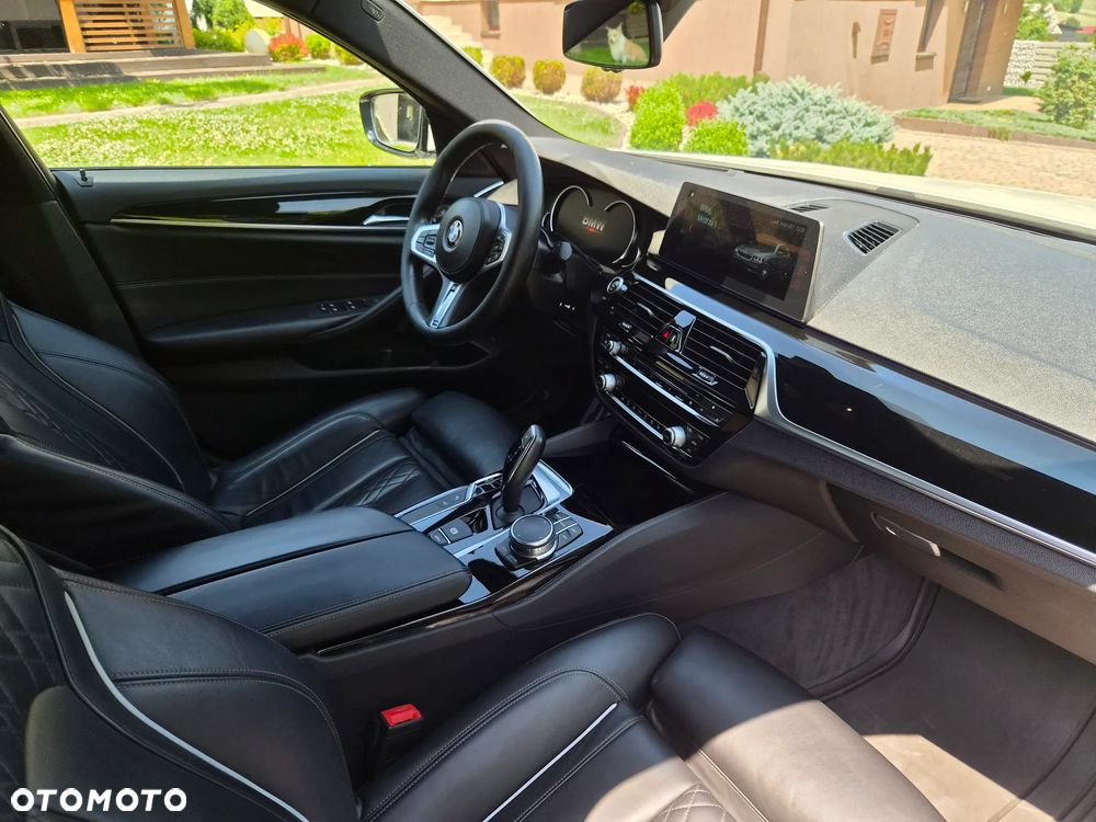 BMW Seria 5 530i xDrive M Sport sport - 8