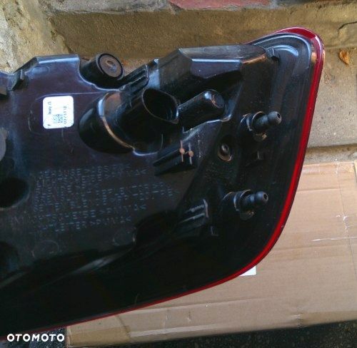 AUDI A3 SPORTBACK LED 12-17 LEWA TYLNA LAMPA LED ORYGINAŁ 8V4945095D - 3