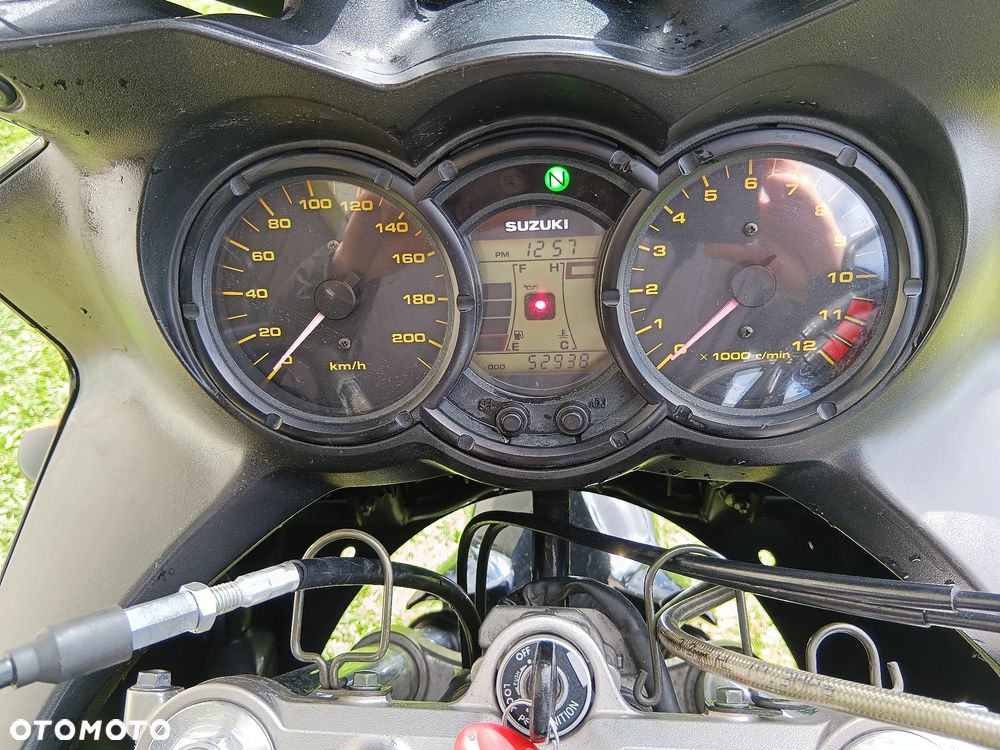Suzuki DL - 9