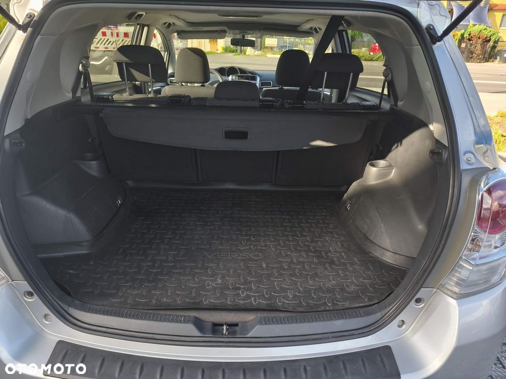 Toyota Verso - 9