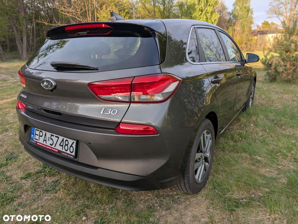 Hyundai i30 1.0 T-GDI Premium - 12