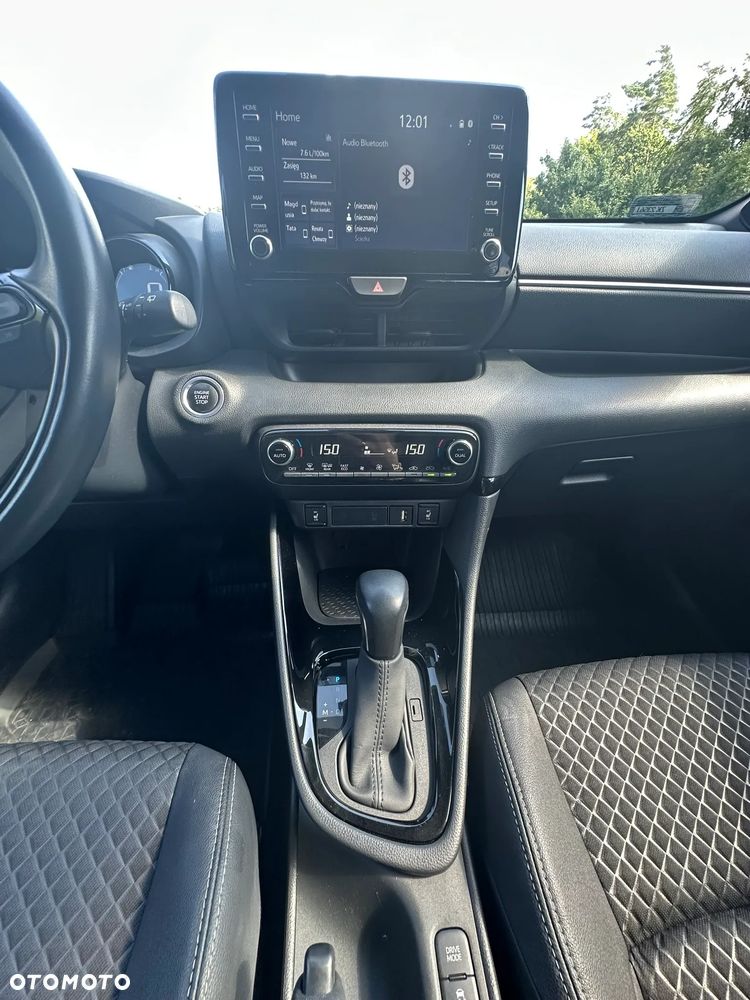 Toyota Yaris 1.5 Selection Elegant CVT - 24