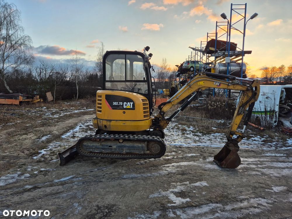 Caterpillar CAT 302.7 - 6