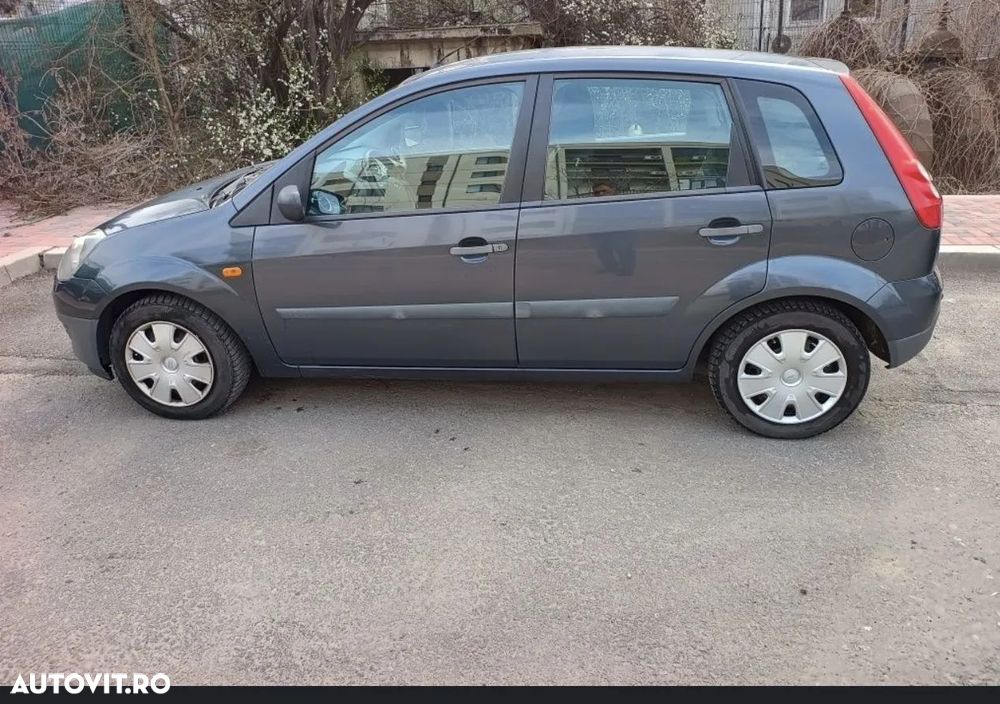 Ford Fiesta - 1