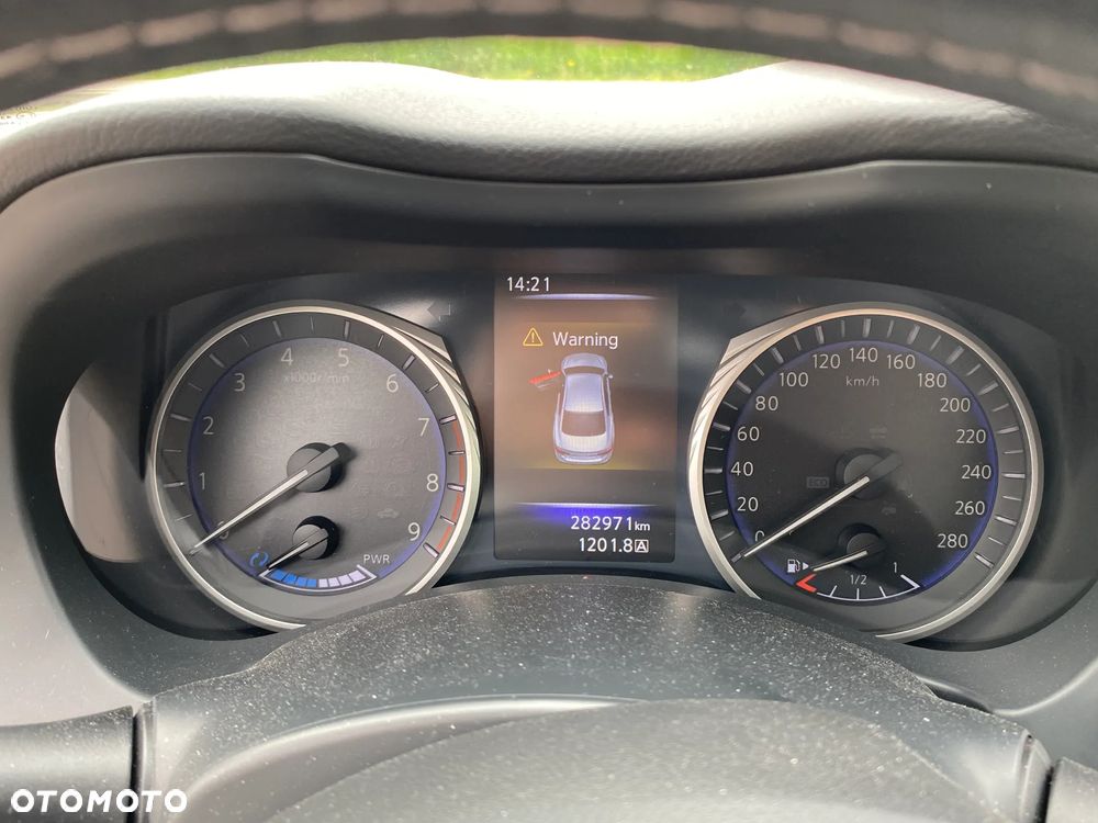 Infiniti Q50 Q50S Hybrid Sport AWD - 11