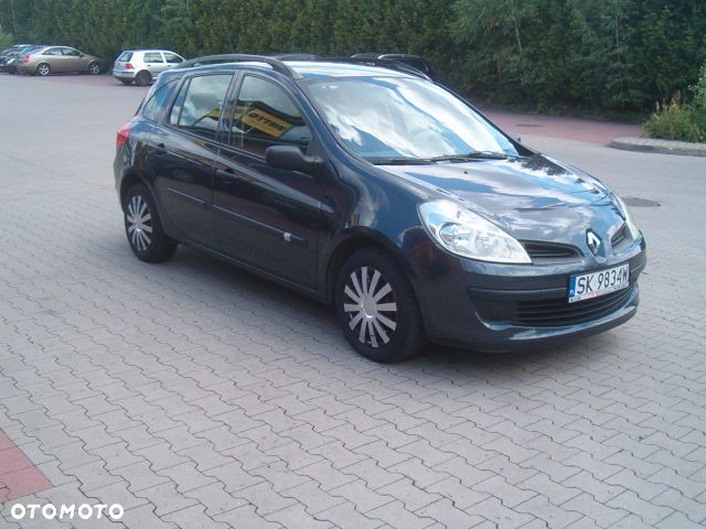 Renault Clio - 3