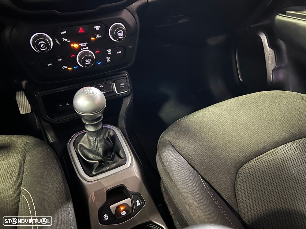 Jeep Renegade 1.0 T Limited - 20