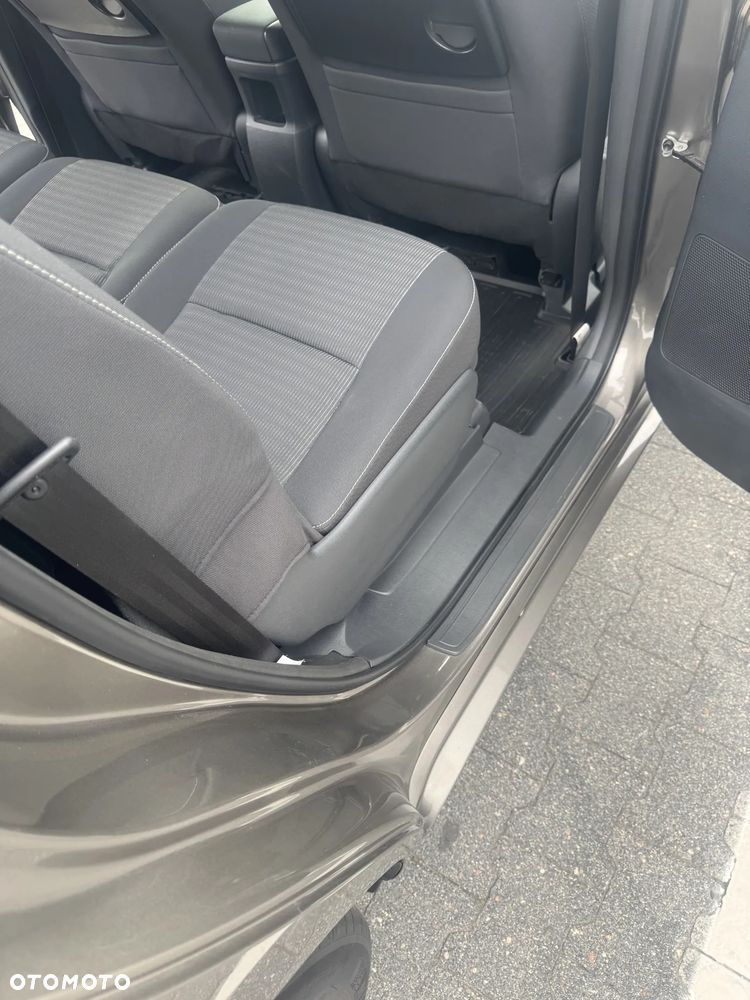 Toyota Verso 1.8 Selection 7os EU6 - 24