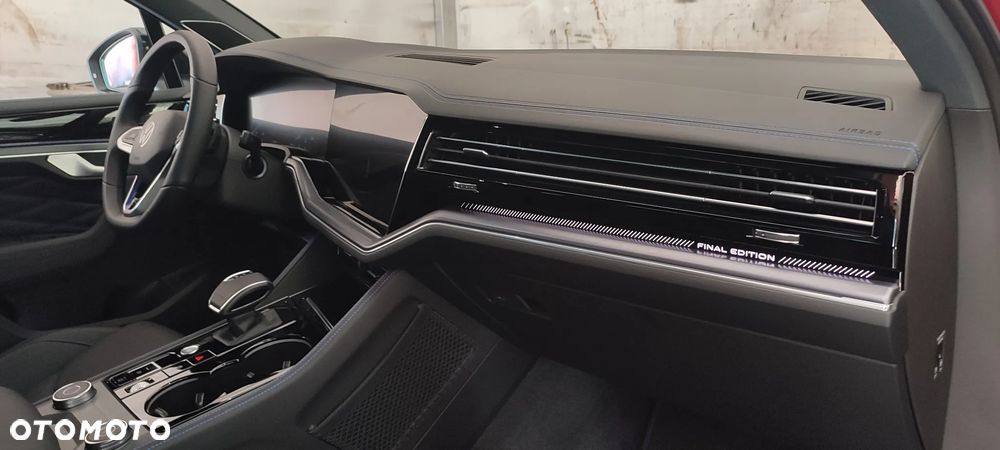 Volkswagen Touareg - 29