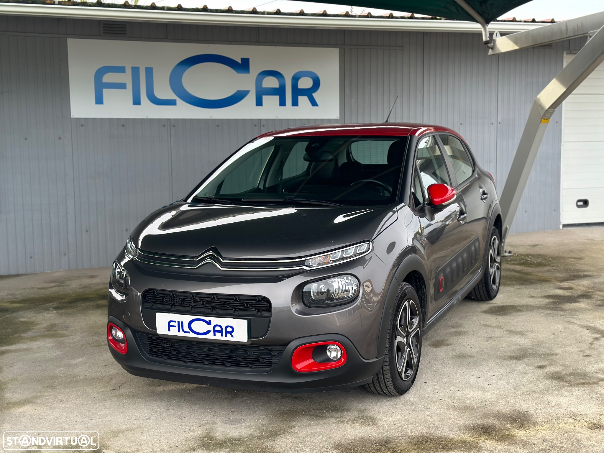Citroën C3 1.2 PureTech Shine Pack - 2