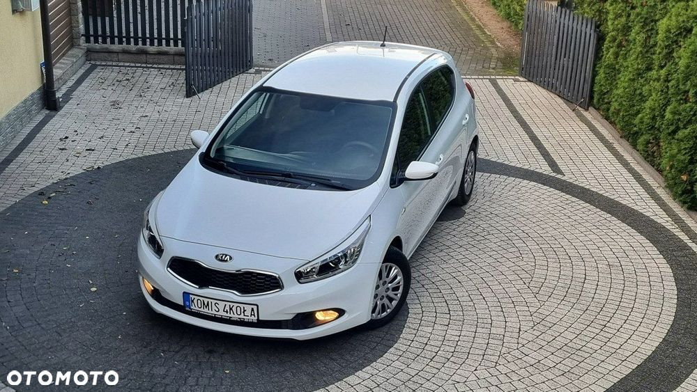 Kia Ceed - 17