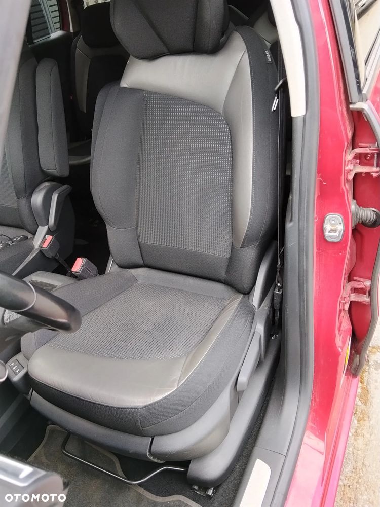 Citroën C4 Picasso 1.6 e-HDi Exclusive - 10