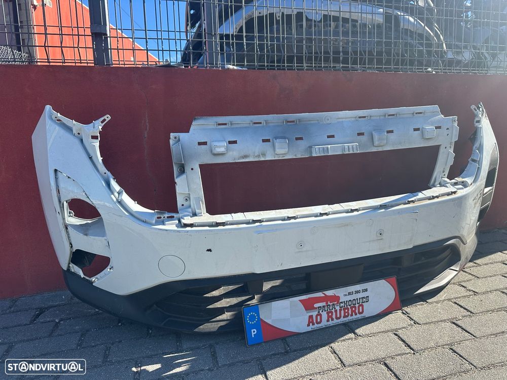 Parachoque ford transit Connect - 2