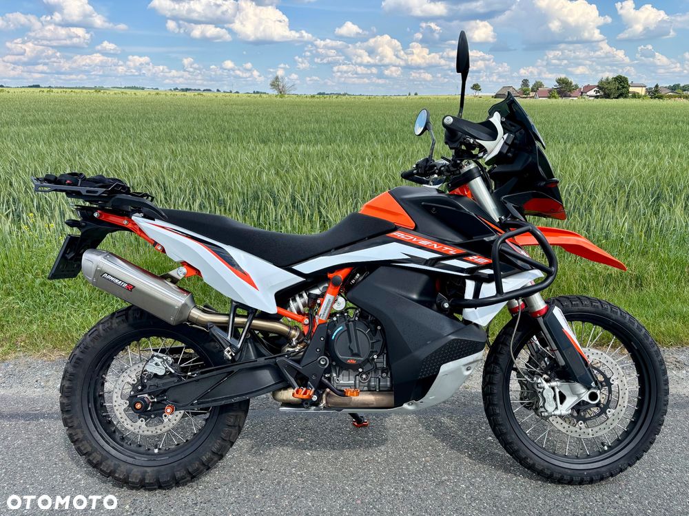 KTM Adventure - 10