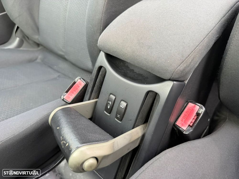 Renault Mégane Cabrio 1.6 16V Dynamique - 17