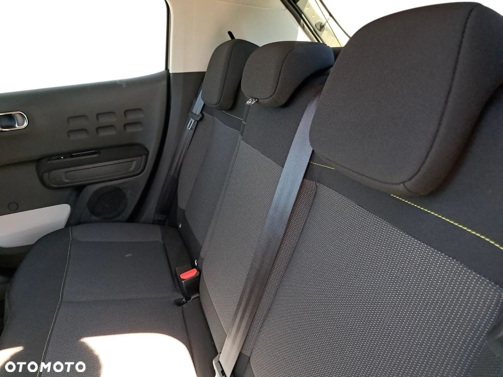 Citroën C3 1.2 PureTech Shine - 25