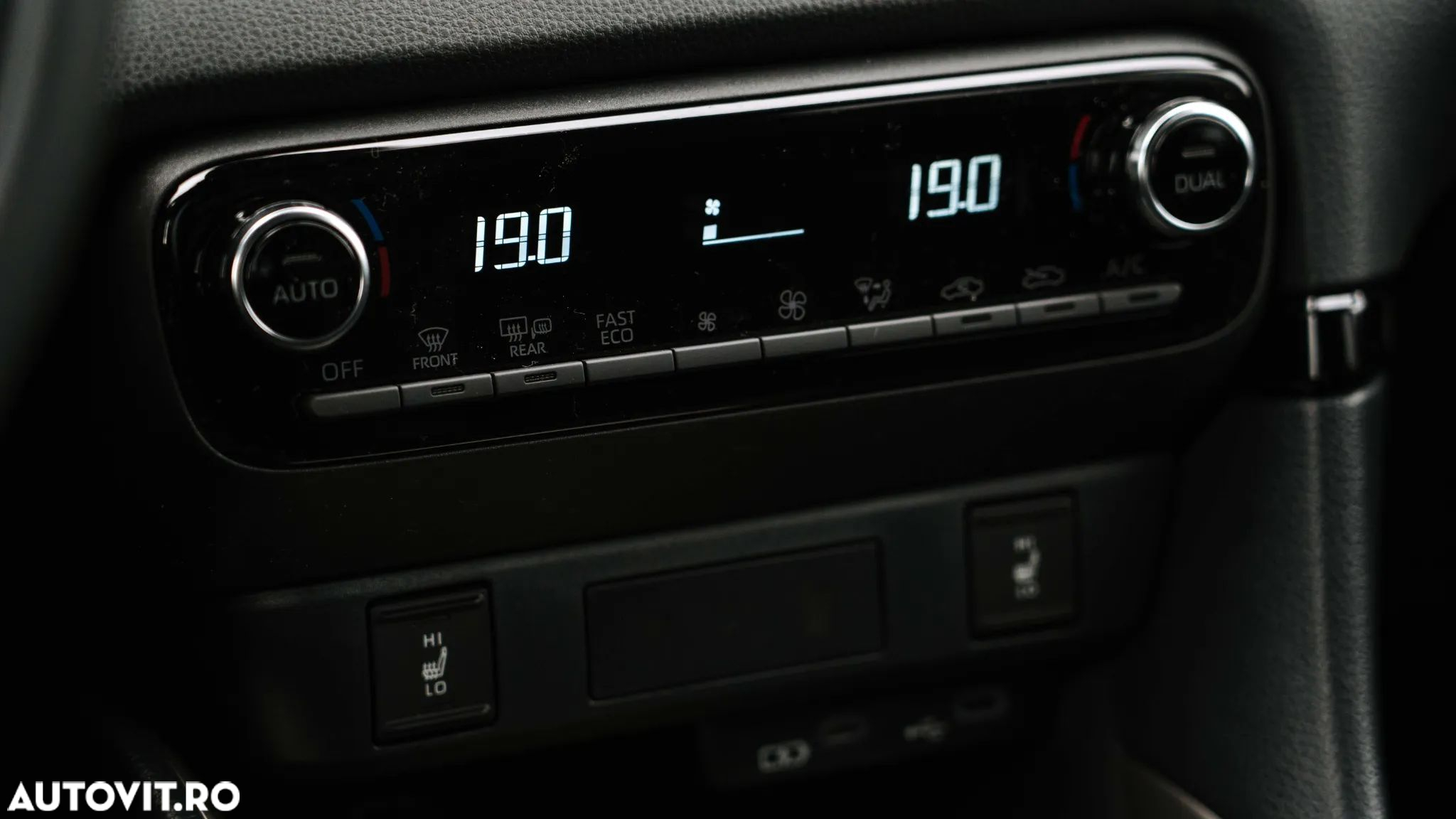 Mazda 2 - 11