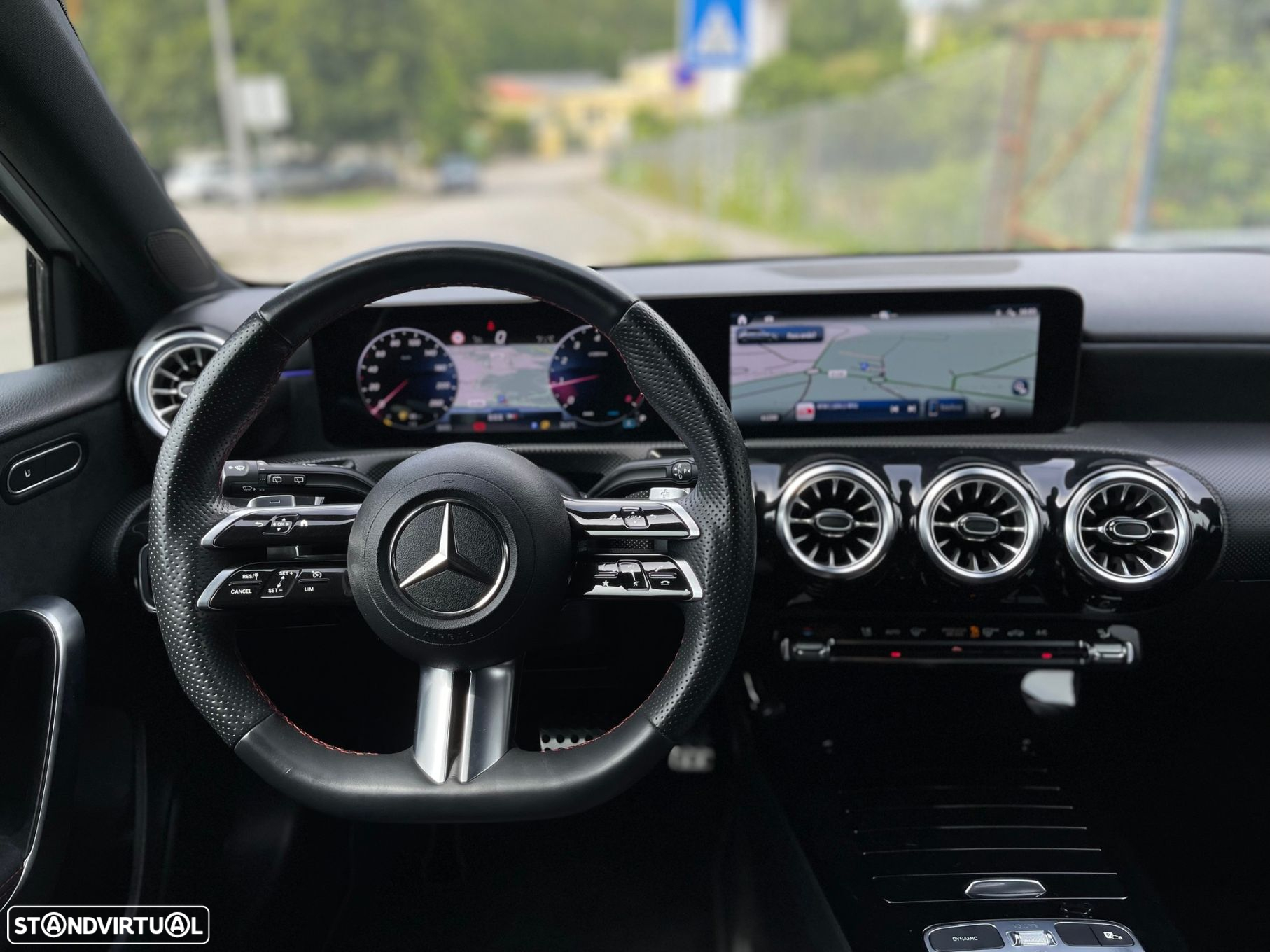 Mercedes-Benz A 200 AMG Line Aut. - 37
