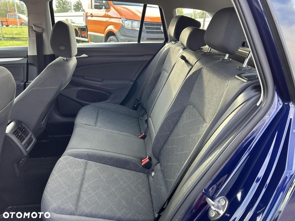 Volkswagen Golf - 16