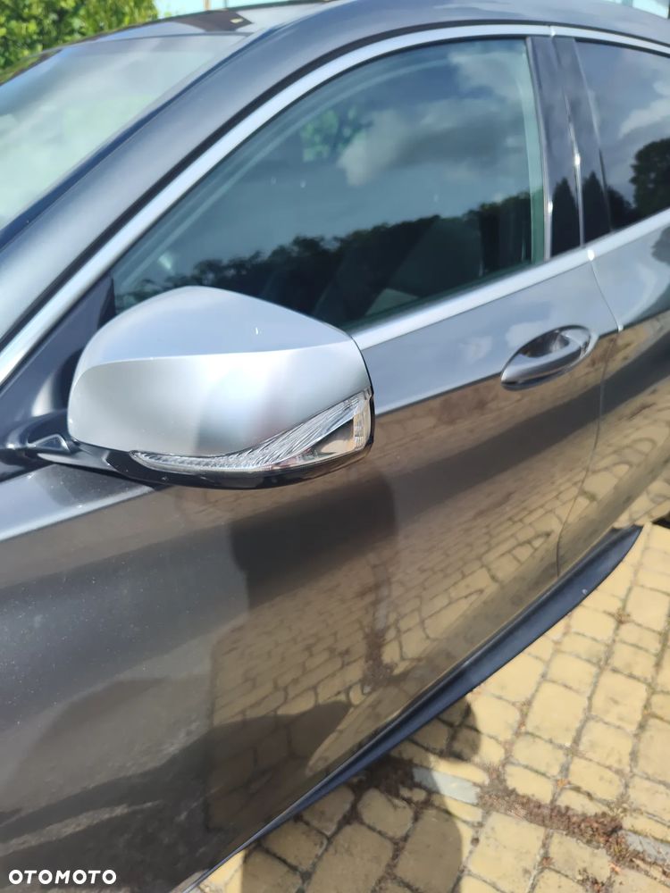 Infiniti Q30 - 17