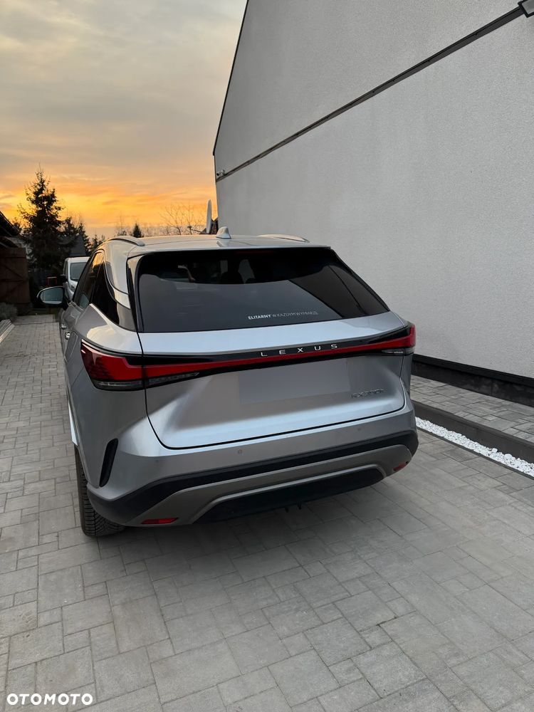 Lexus RX - 7