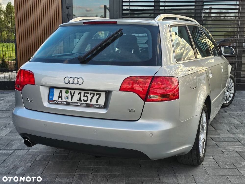 Audi A4 Avant 1.6 - 24