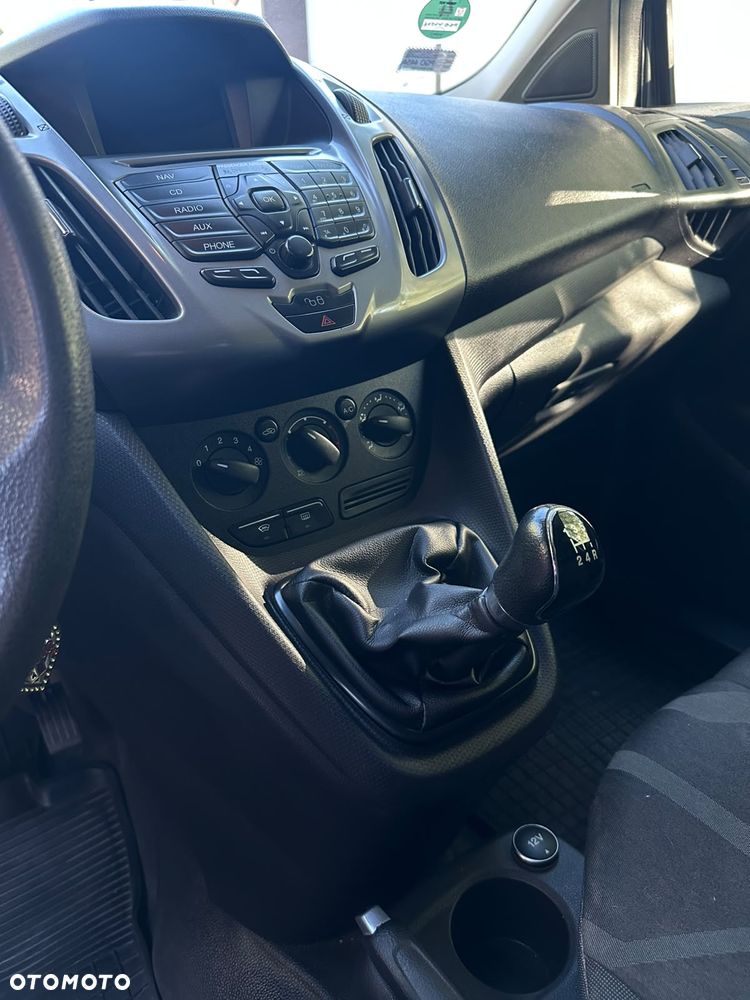 Ford Connect - 10