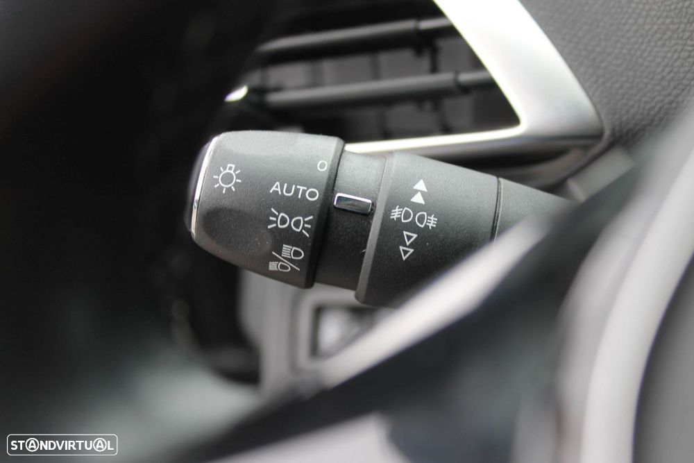 Peugeot 5008 1.5 BlueHDi Allure - 9