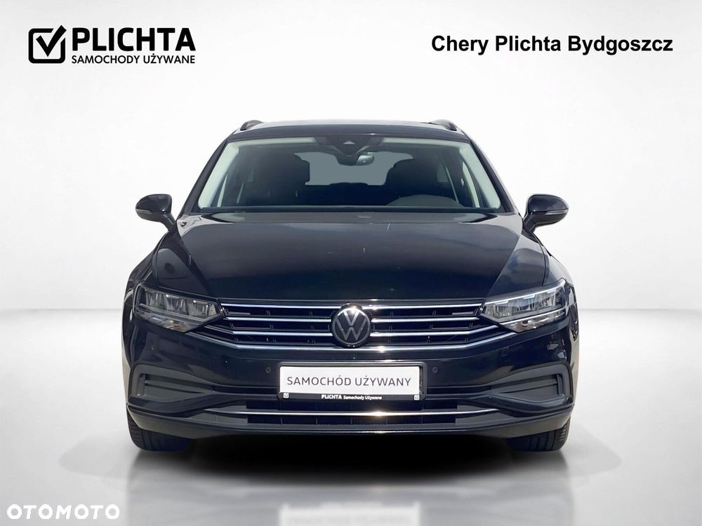 Volkswagen Passat - 9