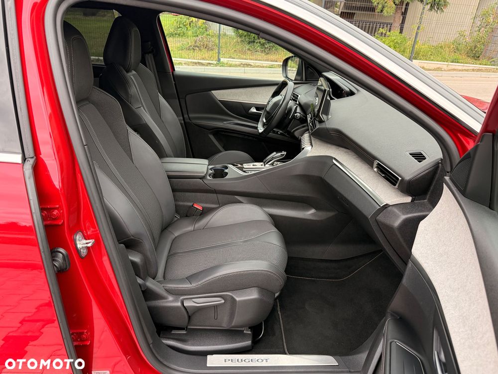 Peugeot 5008 1.6 PureTech GT S&S EAT8 - 23